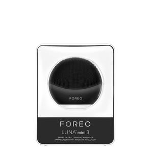 Foreo Luna mini 3 facial cleansing device in black